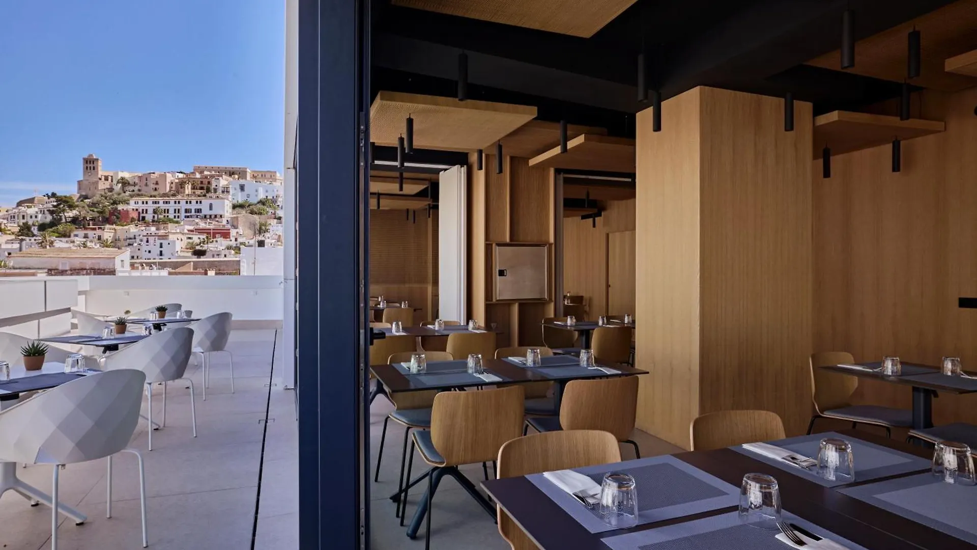 Oaks Ibiza Town Hotel
